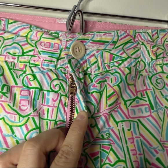 LILLY PULITZER Colorful Print Resort Fit Summer Beach Bermuda 9.5” Inseam Shorts - Picture 9 of 13